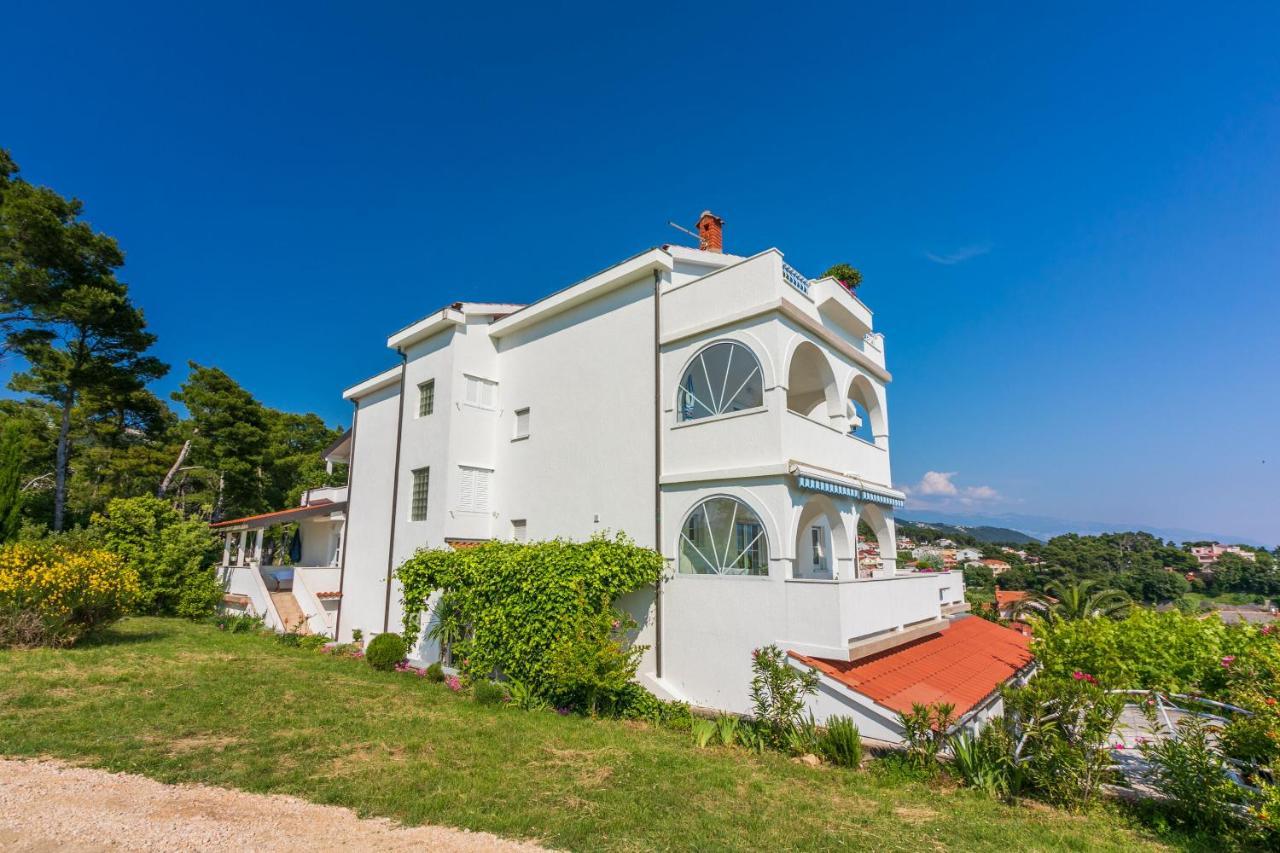 Apartments Vila Antula Banjol Esterno foto